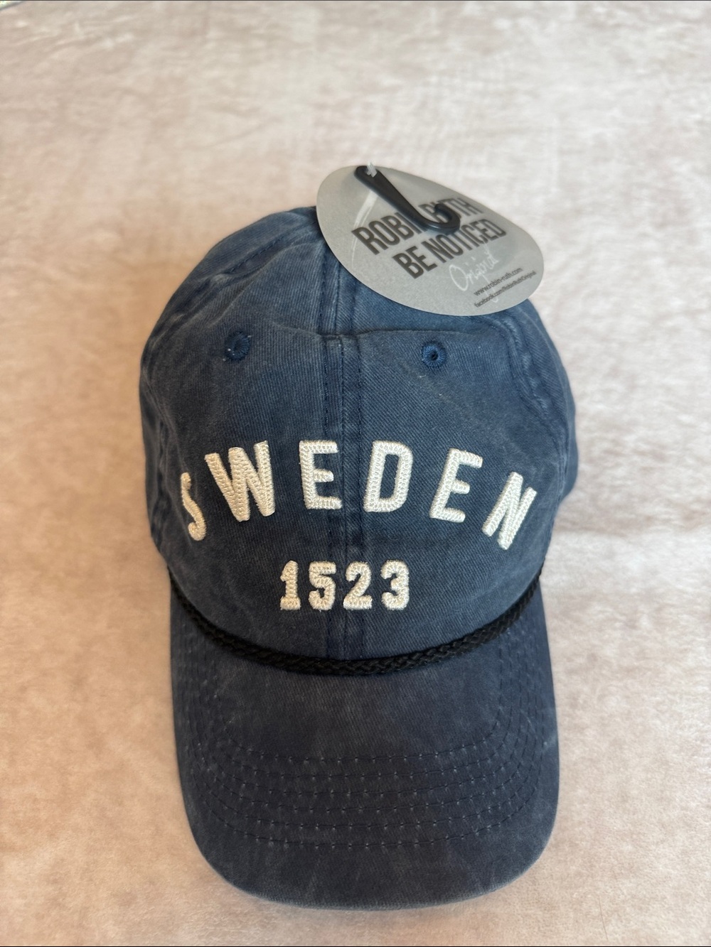 New with tags Robin Ruth Sweden baseball cap